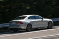 現行ボルボ唯一のセダン、新型S60はドイツ御三家と比べて実際どうなのか？