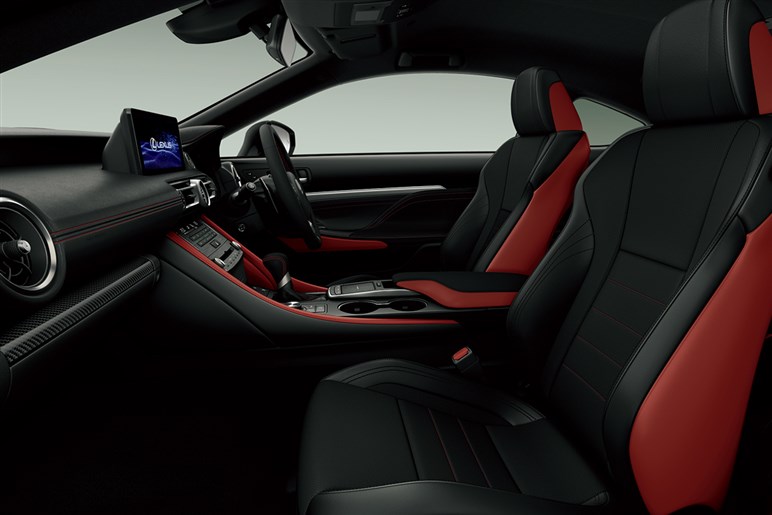 レクサスの誇る“美形”V8クーペ「LC500」が主戦場の米でハイブリッド終了、V8一本になる本当の理由とは？