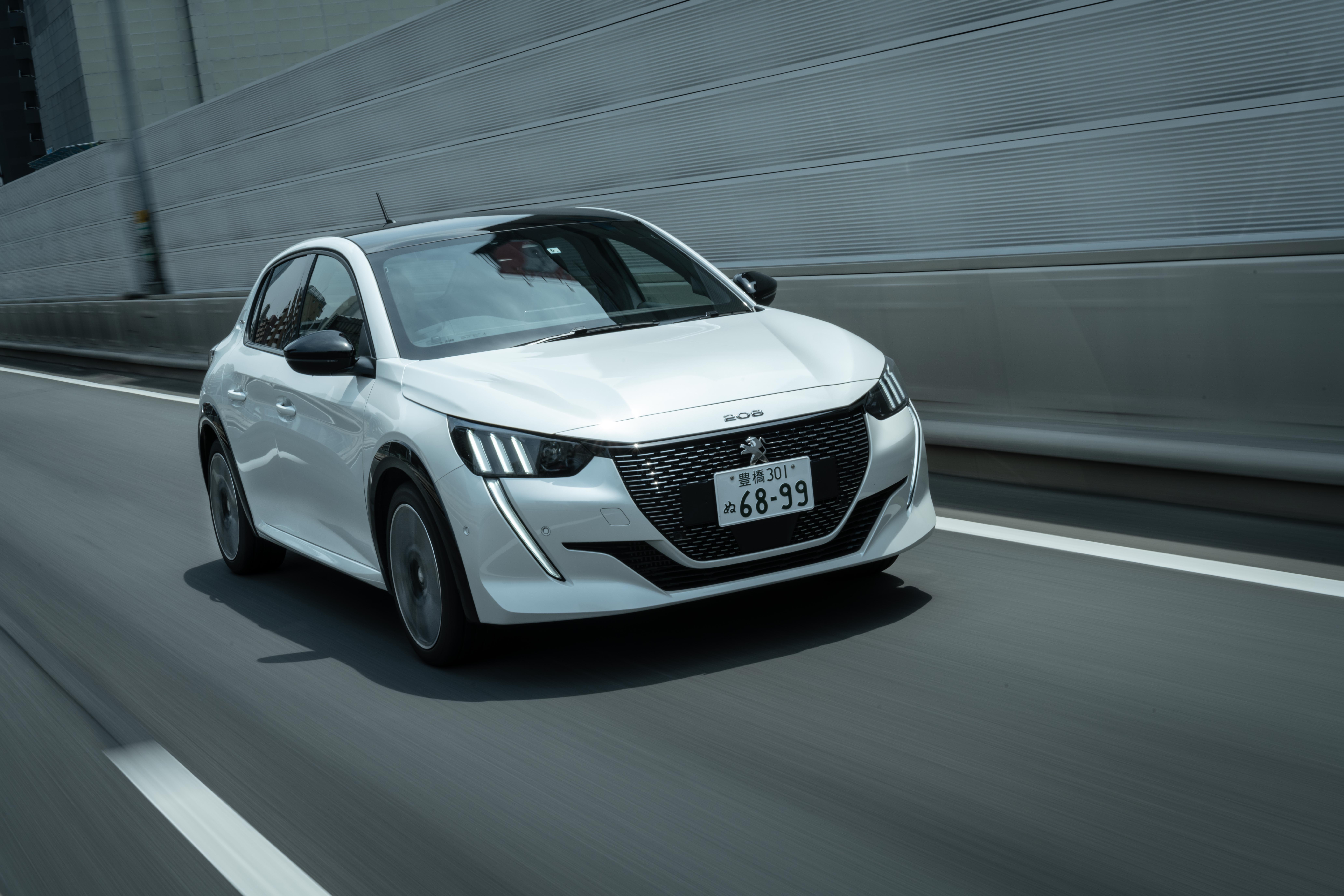 心が躍るフレンチ コンパクトの魅力とは 新型プジョー8試乗記 Gq Japan 自動車情報サイト 新車 中古車 Carview