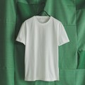 シンプルで普遍的なデザインにプラダならではの美学が宿る──2025年夏のTシャツ&カットソーコレクション