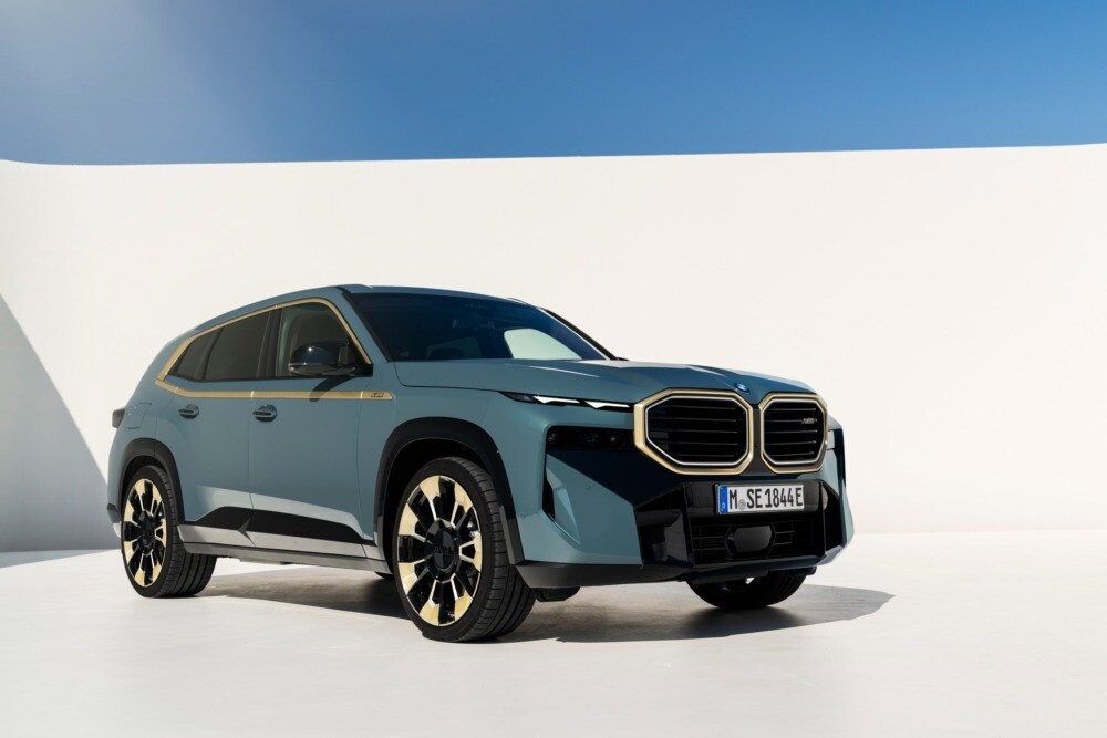 新型BMW XM　ブランド初の電動SUV、最高出力は748ps　欧州デビュー