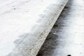 【ウエットと見分けがつかない恐怖のブラックアイスバーン】濡れた路面より3.5倍も制動距離が伸びる凍結路面を見分ける方法と走り方とは