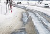 【ウエットと見分けがつかない恐怖のブラックアイスバーン】濡れた路面より3.5倍も制動距離が伸びる凍結路面を見分ける方法と走り方とは