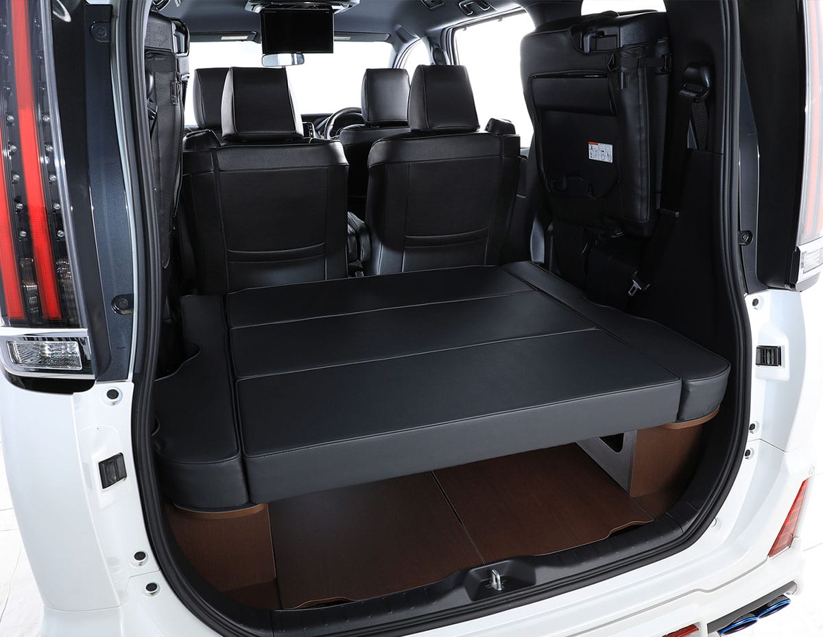 ベッドキット付きミニバンってスゴイ ノア ヴォクシー エスクァイアで車中泊仕様 スタイルワゴン ドレスアップナビ 自動車情報サイト 新車 中古車 Carview