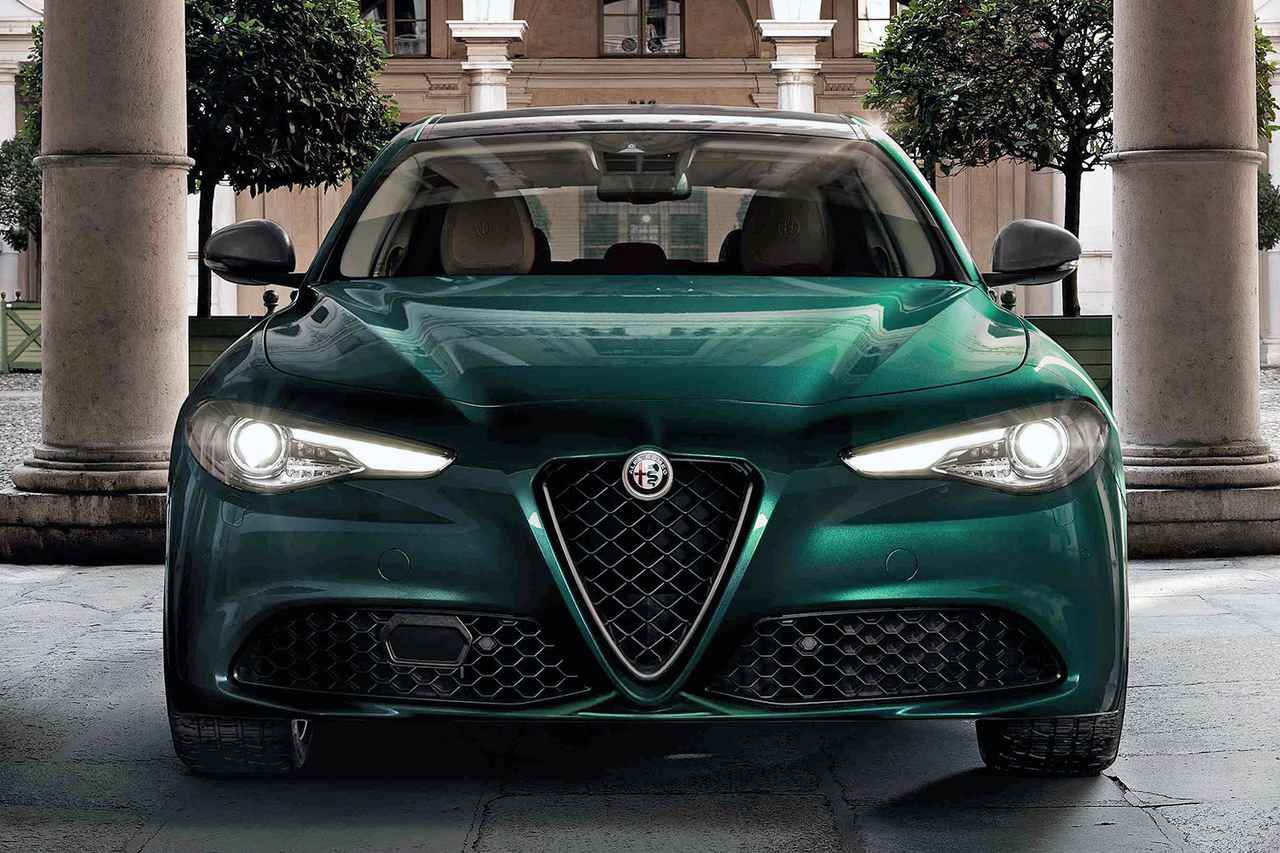アルファロメオ ジュリアに特別なグリーンのボディカラーが映える限定車 ヴェローチェ ヴィスコンティ エディション を発売 Webモーターマガジン 自動車情報サイト 新車 中古車 Carview