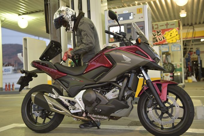 Nc750x Dct ってどんなバイク 燃費や足つき性 装備などを解説します ホンダバイク資料室 Nc750x Dct Webオートバイ 自動車情報サイト 新車 中古車 Carview