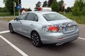 メルセデスベンツ『Cクラス』新型、量産仕様のプロトタイプがついに出現！ 変更点を完全解説