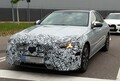 メルセデスベンツ『Cクラス』新型、量産仕様のプロトタイプがついに出現！ 変更点を完全解説