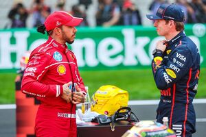レッドブル重鎮マルコ、暗にハミルトン批判？　フェルスタッペンのモータースポーツ愛を賞賛し「彼はファッションショーに行かない」