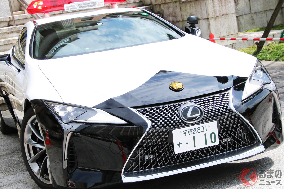 レクサスパトカー 1700万円超え「レクサス・パトカー」実車展示！ 最強パトカー