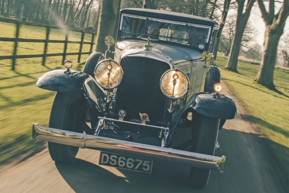 ベントレー・スピードシックス（2）　豪華客船のようにシームレス　滲み出るカリスマ性