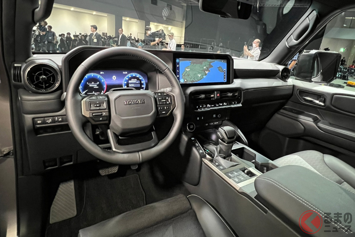 トヨタが新型「ランドクルーザー250」世界初公開！ 14年ぶり全面刷新で「プラド名廃止」 300系弟分を2024年発売！ 同時に70系再々販も