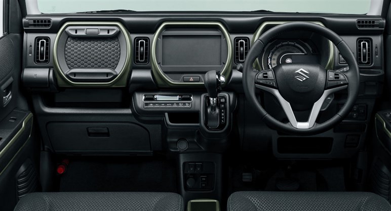 新型ハスラーは48V「スーパーエネチャージ」を採用＆“ちょいワル”顔に？　しかも大幅値上げナシで2025年秋に公式デビューか