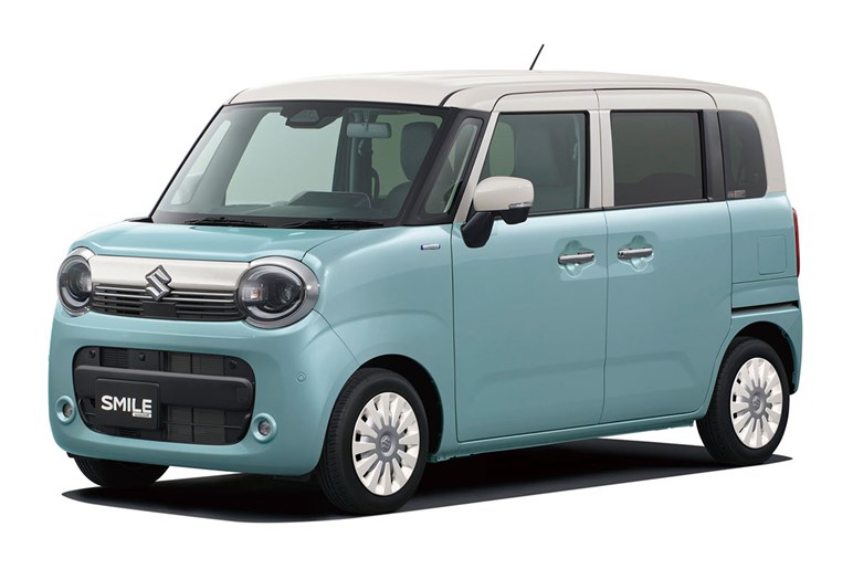 「こんなのムーヴじゃない」の声もあるが…スライドドア採用の新型は概ね好評。王者「N-BOX」と比べ価格も有利に？