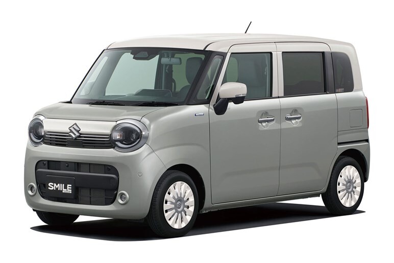 「こんなのムーヴじゃない」の声もあるが…スライドドア採用の新型は概ね好評。王者「N-BOX」と比べ価格も有利に？