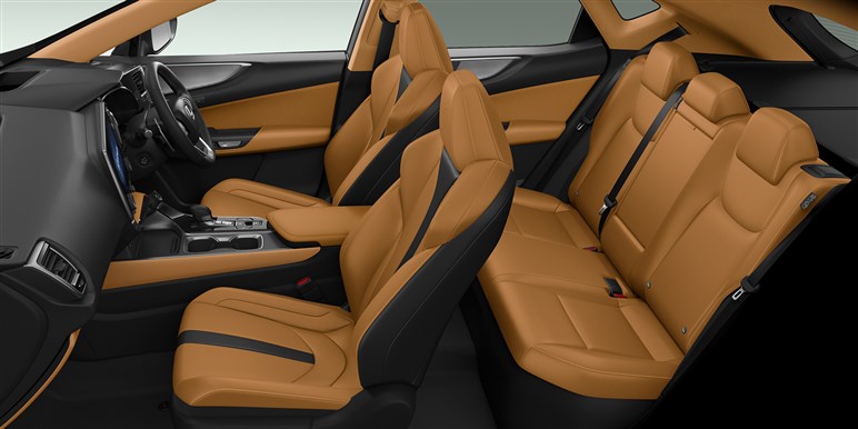 【実際どうなの？】高級SUV「ハリアー」購入者の評価。ハイブリッドとガソリンで分かれる明暗、意外な“格上モデル”がライバルに