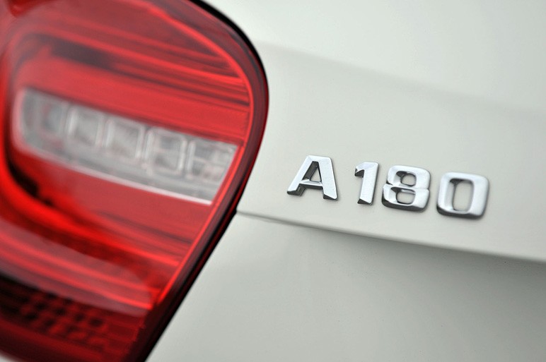A45 AMG、Cセグ最速のスーパーハッチ