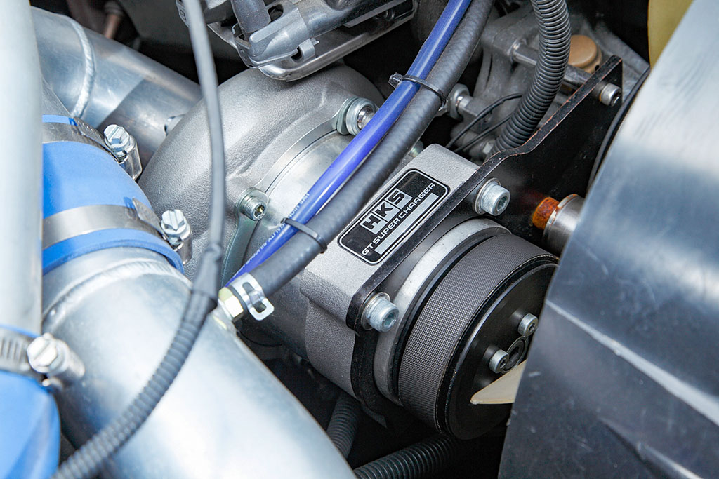 Jza80スープラnaモデルの過給機チューンを検証 ターボとスーパーチャージャー どちらが上だ Web Option 自動車情報サイト 新車 中古車 Carview
