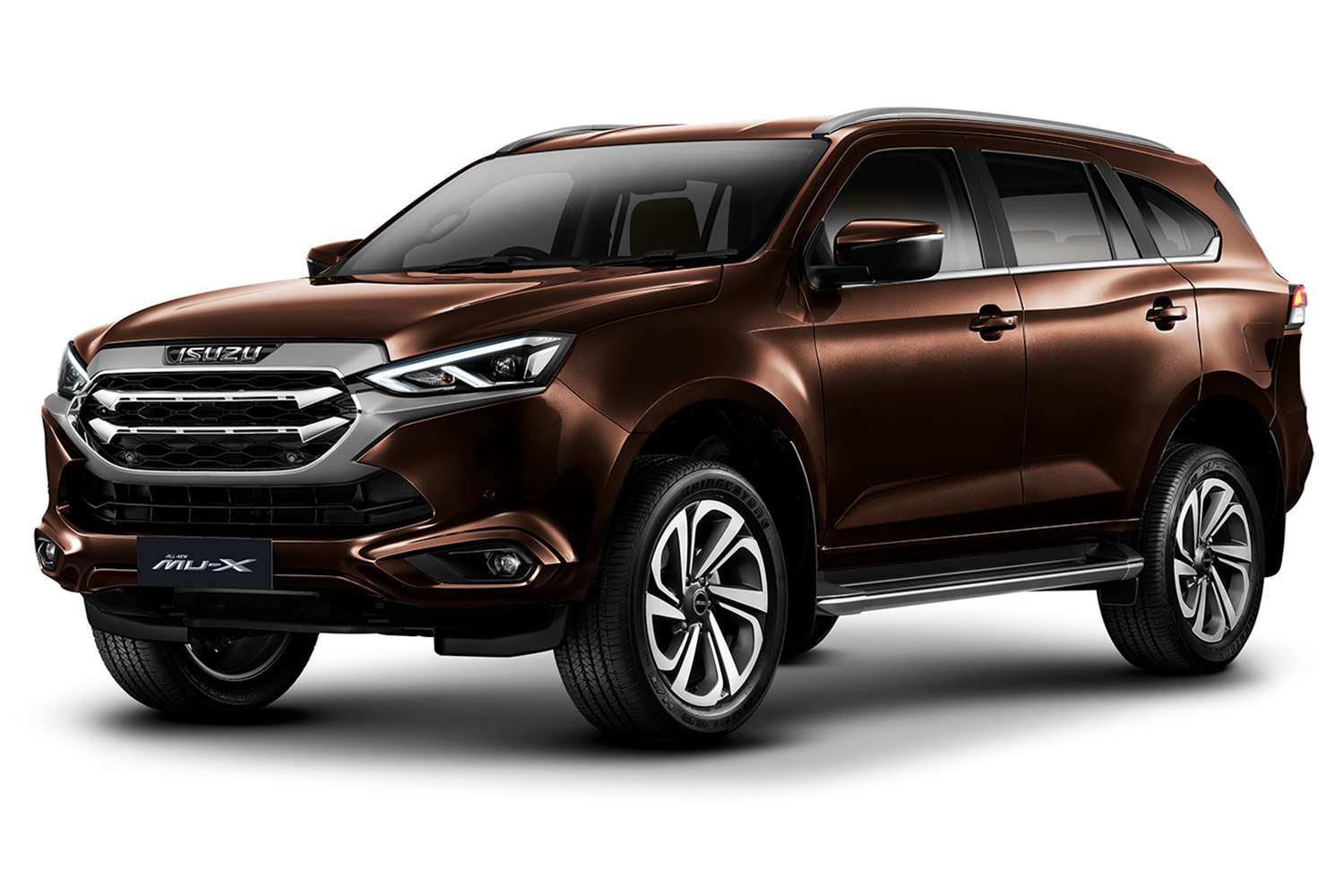 いすゞがまだ新車の乗用車を作っていただと めちゃめちゃイケてる Mu X って何者 Web Cartop 自動車情報サイト 新車 中古車 Carview