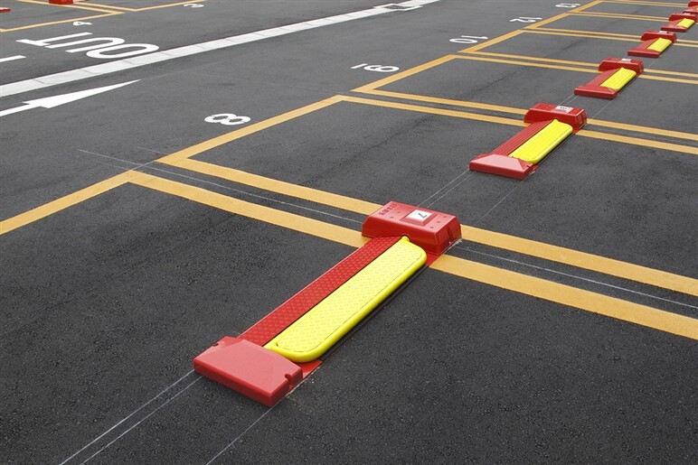 【逃げられないの？】増殖中の「ゲートなし・ロック板なし」駐車場は、運営者も利用者もメリットだらけだった