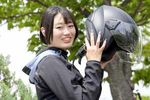 バイクと音楽の危険な関係??「安全運転義務違反」で反則金7000円のリスクも