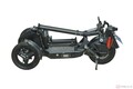 前2輪のキックボード型折りたたみ式電動三輪バイク「iLark.neo」 普通自動車免許で乗れるミニカー仕様車を発売