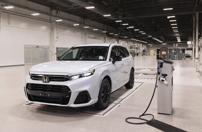 ホンダCR-Vをベースとした新型燃料電池車が米国での生産を開始。日本での発売は今夏を予定