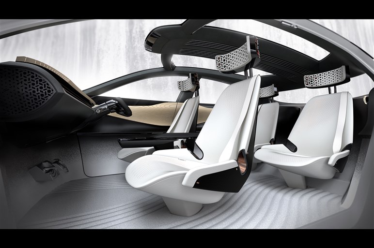 「ニッサンIMx KURO」が搭載する未来の運転支援技術はまるでSF