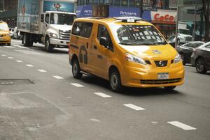日産NV200は人気薄？　NYタクシーのシェアを狙うヒュンダイとフォードの思惑