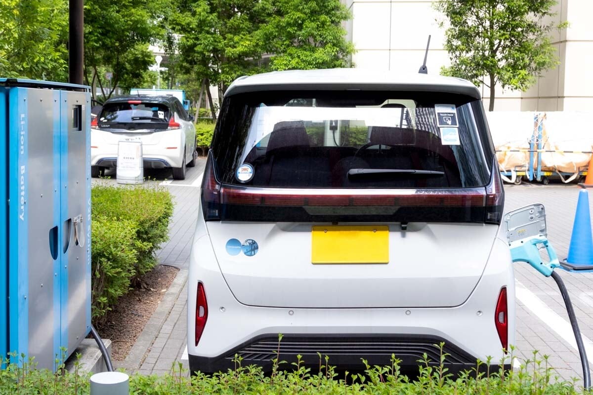 ガソリン車・ハイブリッド車が敗北！ JAF実験が示すEV「冠水60cm突破」の実力、しかし火災リスクの落とし穴も