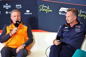 レッドブル新代表を称賛し、暗にホーナーを批判したマクラーレンのブラウン。それでも不和は「いきすぎだった」と認める