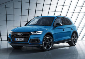 マンハッタングレーメタリックのコントラストペイントを施したアウディQ5の限定モデルが日本上陸