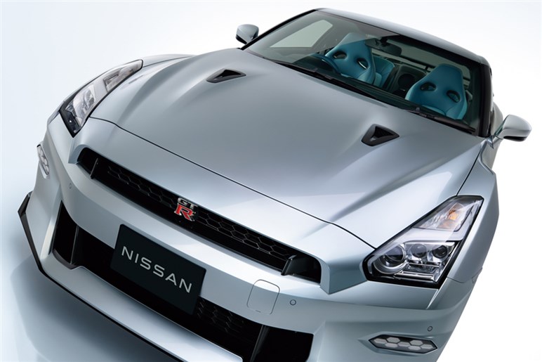 【期待】米日産幹部が次期「GT-R」の開発を示唆。「ハイパーフォース」ベースでEVかハイブリッドか？