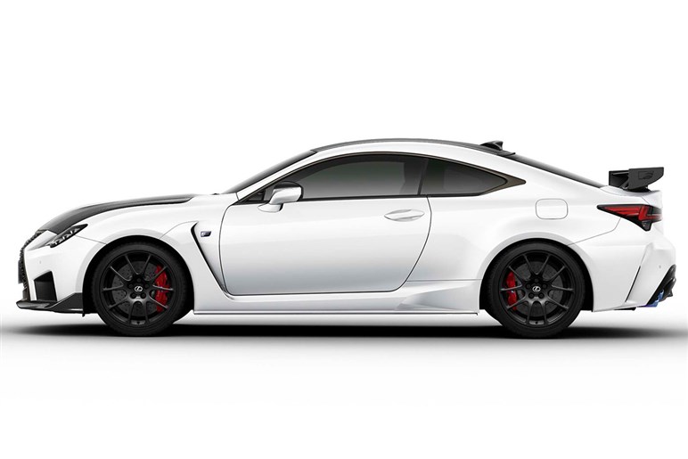 終了へ向けカウントダウンが始まった「国産V8エンジン」。生き残ったV8モデルも手の届かない存在となってしまうのか