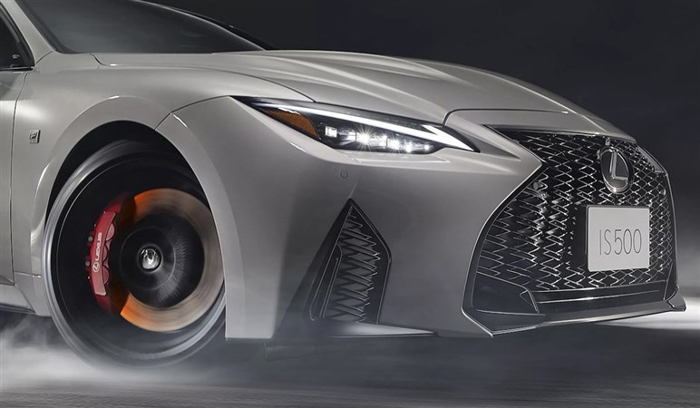 終了へ向けカウントダウンが始まった「国産V8エンジン」。生き残ったV8モデルも手の届かない存在となってしまうのか