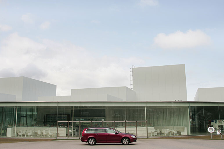 V70で東京-金沢1200km 河口まなぶ ドライブ旅記