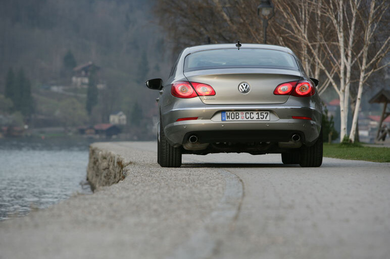 パサートCCに海外試乗！ 質実剛健に“艶”までも