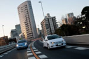 インサイトvs現プリウス 燃費＆総力勝負・前編