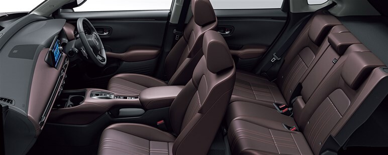 登場から約2年、ホンダの主力SUV「ZR-V」は売れている？ 好調を維持も25年はライバルの全面改良でピンチに!?