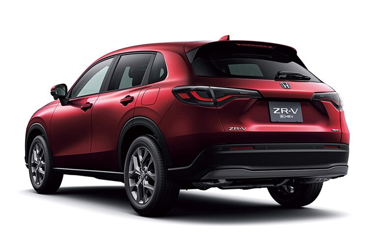 登場から約2年、ホンダの主力SUV「ZR-V」は売れている？ 好調を維持も25年はライバルの全面改良でピンチに!?