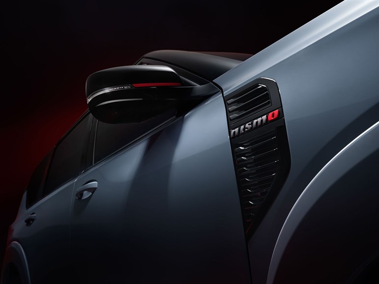 デカさも価格も関係ナシ!? 新型「パトロールNISMO」に「日本導入を！」の声多数。日産浮上の起爆剤になるか