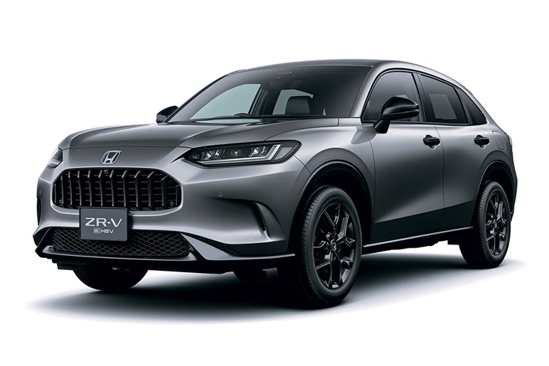 登場から約2年、ホンダの主力SUV「ZR-V」は売れている？ 好調を維持も25年はライバルの全面改良でピンチに!?