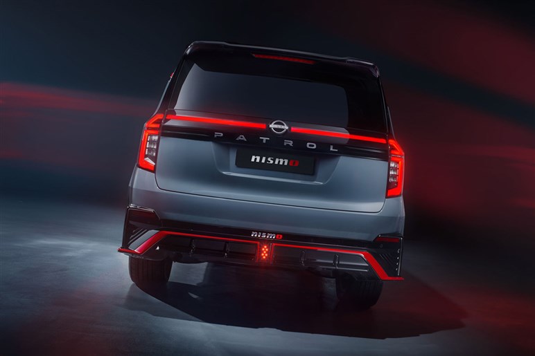 デカさも価格も関係ナシ!? 新型「パトロールNISMO」に「日本導入を！」の声多数。日産浮上の起爆剤になるか