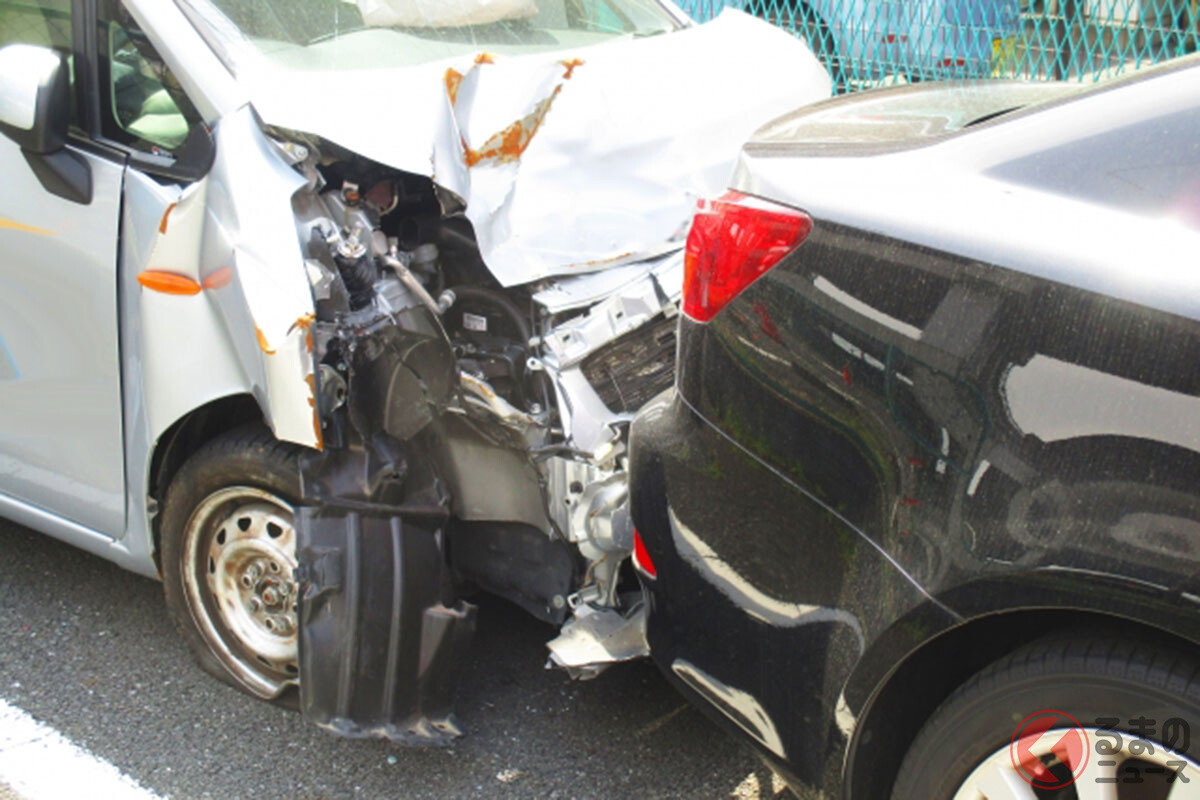 交通事故解決を弁護士依頼する人はわずか4.33％！ 交通事故に対するドライバーの意識とは