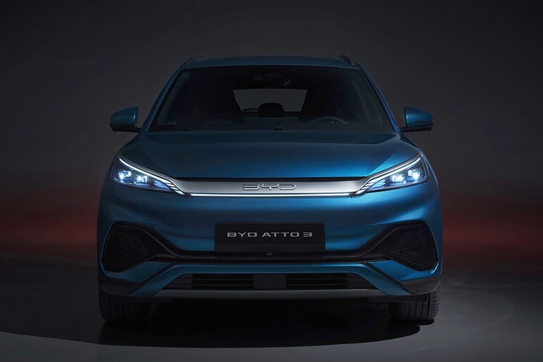 BYDが主力「ATTO3」改良型を発売。着々と進む日本定着作戦に中国4000年の底力を見た