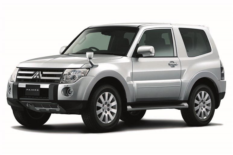 大ヒットした三菱の伝説級SUV「パジェロ」が2026年に復活か。一体どんなクルマになる？
