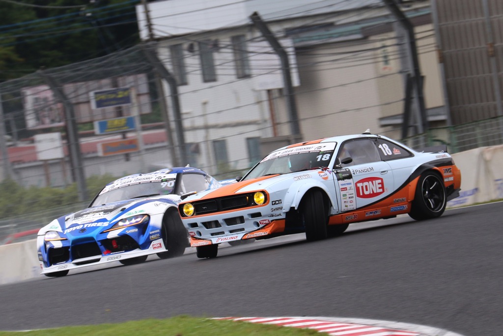 D1グランプリ人気選手の日比野哲也がニューマシン投入 強烈なバラクーダ顔のs14シルビアは走りも超過激だった Web Option 自動車情報サイト 新車 中古車 Carview