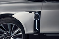 GM　キャデラック初の電気自動車クロスオーバーSUV「リリック」発表