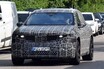 BMWの新型EV「iX3 M」プロトを捕捉。次世代Mモデルが本格始動、高性能仕様で開発進行中