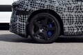 BMWの新型EV「iX3 M」プロトを捕捉。次世代Mモデルが本格始動、高性能仕様で開発進行中